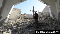 Suriyanın Rakka şəhərində erməni katolik kilsəsi ciddi ziyan görüb. 2017
