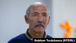 Ишенбай Кадырбеков. Автор статьи.