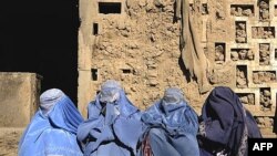 آرشیف - شماری از زنان بیوه در کابل