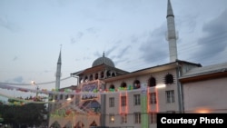 Ас-Сарахси мечити, Кара-Суу шаары, 8-август, 2013.