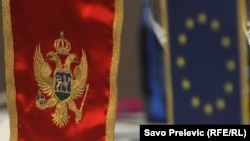 Zastave Crne Gore i EU, ilustrativna fotografija