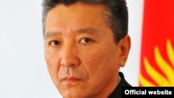 Эмил Өскөнбаев.