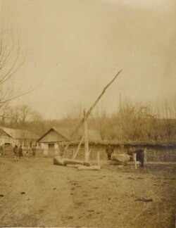 Imagine dintr-un sat românesc - Andrei Șiperco (ed.), Tragedii și suferințe neștiute...., 2003 (AFB, E 2020 Schachtel nr. 111).