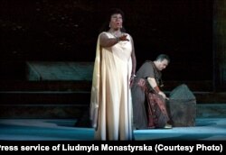 Людмила Монастирська