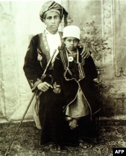 Оман солтаны Тарыйк бин Тәймур улы Кабус бин Сәед белән