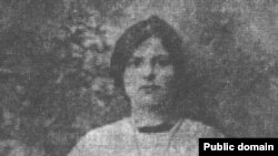 Ганна Садовська (мати Вікторії)