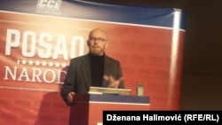 Neće se moći dugo živjeti pod ovako visokom političkom tenzijom: Adis Arapović