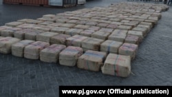 Cocaina capturată de pe vasul Eser