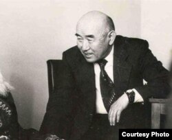 Cалижан Жигитов (1936-2006).