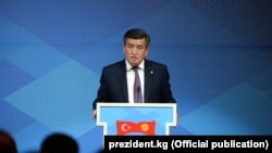 Сооронбай Жээнбеков.