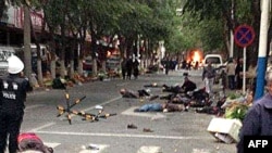 Жардыруу болгон базардын айланасы, Үрүмчү, Шинжаң, 22.05.2014.