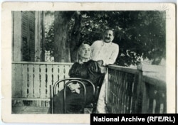 ოლღა გურამიშვილი და ილია ჭავჭავაძე