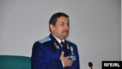 В Узбекистане Ходиева считают «преступным пособником» экс-генпрокурора Рашида Кадарова.