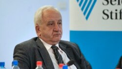 "Na osnovu čega su oni (CIK) procjenjivali sigurnosnu i zdravstvenu situaciju u mjesecu oktobru", pita Šehić.