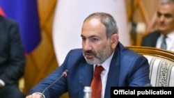 Никол Пашинян Чолпон-Атадагы саммитте.