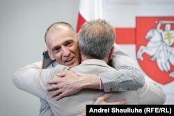 Сяргей Ціханоўскі на першай прэс-канферэнцыі пасьля вызваленьня, 22 чэрвеня 2025