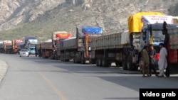 سوداګریزې لارۍ، ارشیف