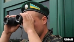 «Станом на зараз наявна інформація показує, що в Білорусі почали спостерігатися окремі групи представників із приватних військових кампаній, які переміщаються з території Росії», – речник ДПСУ Андрій Демченко