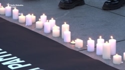 'Beograd ovo duguje Srebrenici': Paljenje sveća na 30. godišnjicu genocida
