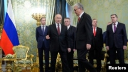 Президент России Владимир Путин и президент Казахстана Касым-Жомарт Токаев на встрече в Кремле в Москве, Россия, 12 ноября 2025 года