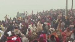 В Индии проходит самый масштабный религиозный фестиваль в мире. Он бывает только раз в 144 года