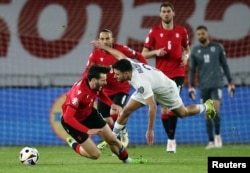 تصویر آرشیف: رقابت فوتبال در اروپا