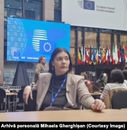 Mihaela Gherghișan, senior correspondent al Radio France Internationale (RFI) la Bruxelles