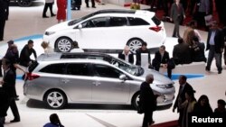 Автокөргөзмө. 