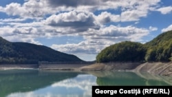 Lacul și barajul Paltinu, din județul Prahova, pe 20 septembrie 2025.