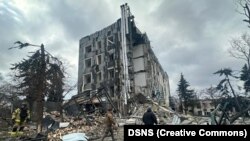 Harkiv vilâyetiniñ İzüm şeerine qarşı raketa darbesiniñ aqibetleri, 2024 senesi fevralniñ 4-ü