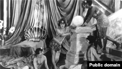 Герой фильма "Воображаемое путешествие" попадает в царство фей