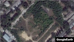 Terenul stadionului demolat, văzut pe GoogleEarth