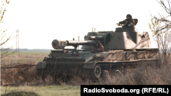 САУ 2С3 «Акація» під час навчань українських військових