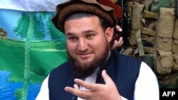 احسان الله احسان پر ملاله یوسفزۍ له برید سره سره په پاکستان کې د یو شمېر ترهګرو بریدونو ذمه واري قبوله کړې وه. (انځور: د ۲۰۱۳م کال د فرورۍ دویمه، جنوبي‌وزیرستان)