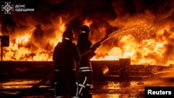 Daune cauzate infrastructurii civile de energie și transport în Odesa. Fotografie de arhivă.