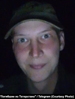 Александр Маслов