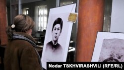 საიუბილეო გამოფენა თსუ-ში