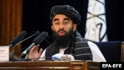 ذبیح الله مجاهد معین وزارت اطلاعات و فرهنگ و سخنگوی حکومت طالبان