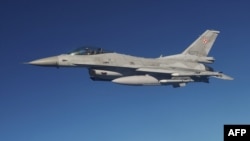 Истребитель F-16