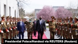 АКШ коргоо министри Ллойд Остин Кабул шаарында.  Ооганстан. 2021-жылдын 21-марты.