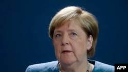 Angela Merkel vorbind despre otrăvirea lui Navalnîi