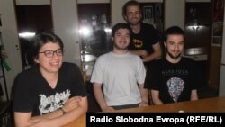 Давид Илиќ, Мишо Димитријевски, Матеј Стојковски и Никица Јанковски студенти - актери од Куманово.