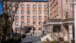 "Kapak për tenxhere": Për fajin e kujt mund të mbetet Komuna e Prishtinës pa para?