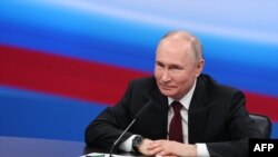Președintele Rusiei, Vladimir Putin, proaspăt reales pentru un nou mandat de 6 ani, a spus că fusese de acord cu un schimb de prizonieri în favoarea fostului opozant Alexei Navalnîi, înainte ca acesta să moară în închisoare.