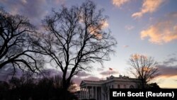 Shtëpia e  Bardhë. 