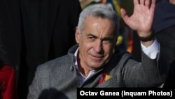 Călin Georgescu, liderul suveranist cu un trecut controversat, se luptă mai nou cu serviciile secrete.