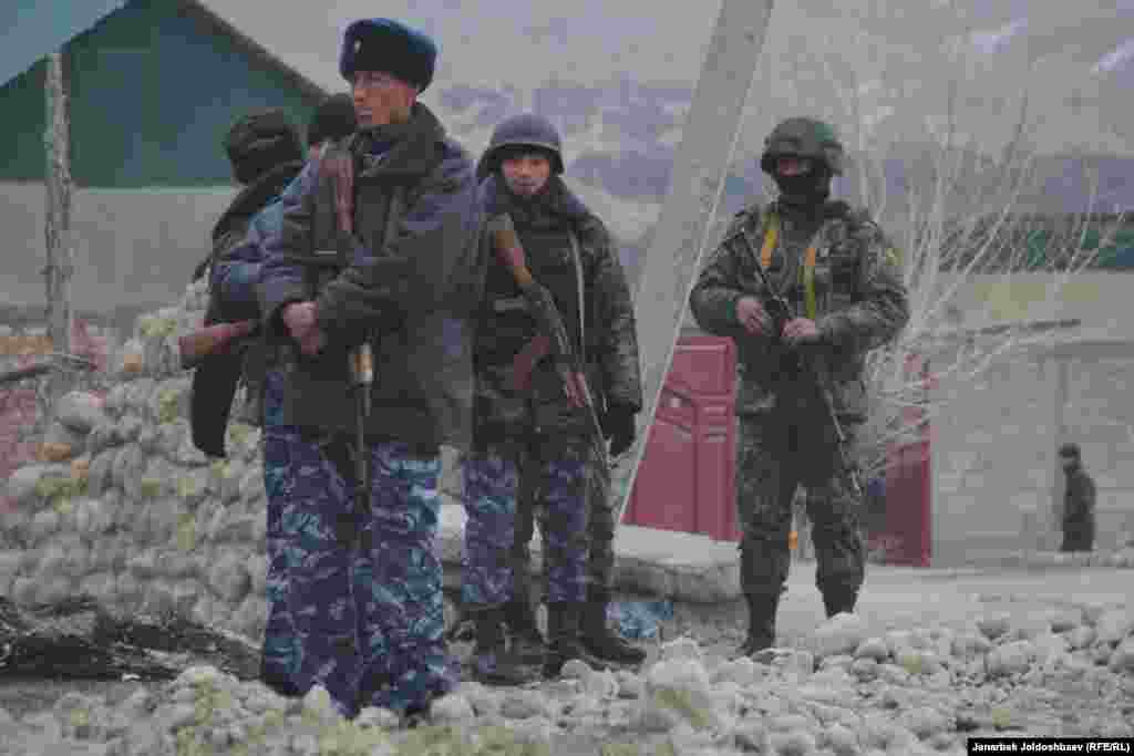Кыргызские пограничники.