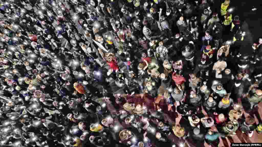 U Beogradu je "16 minuta tišine" održano na železničkoj stanici Novi Beograd 