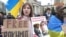 «Я – голос полонених. А ти?». Українки у Варшаві вийшли на акцію (відео)