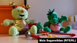 În această după amiază este așteptată o decizie a autorităților privitoare la o posibilă închidere a școlilor